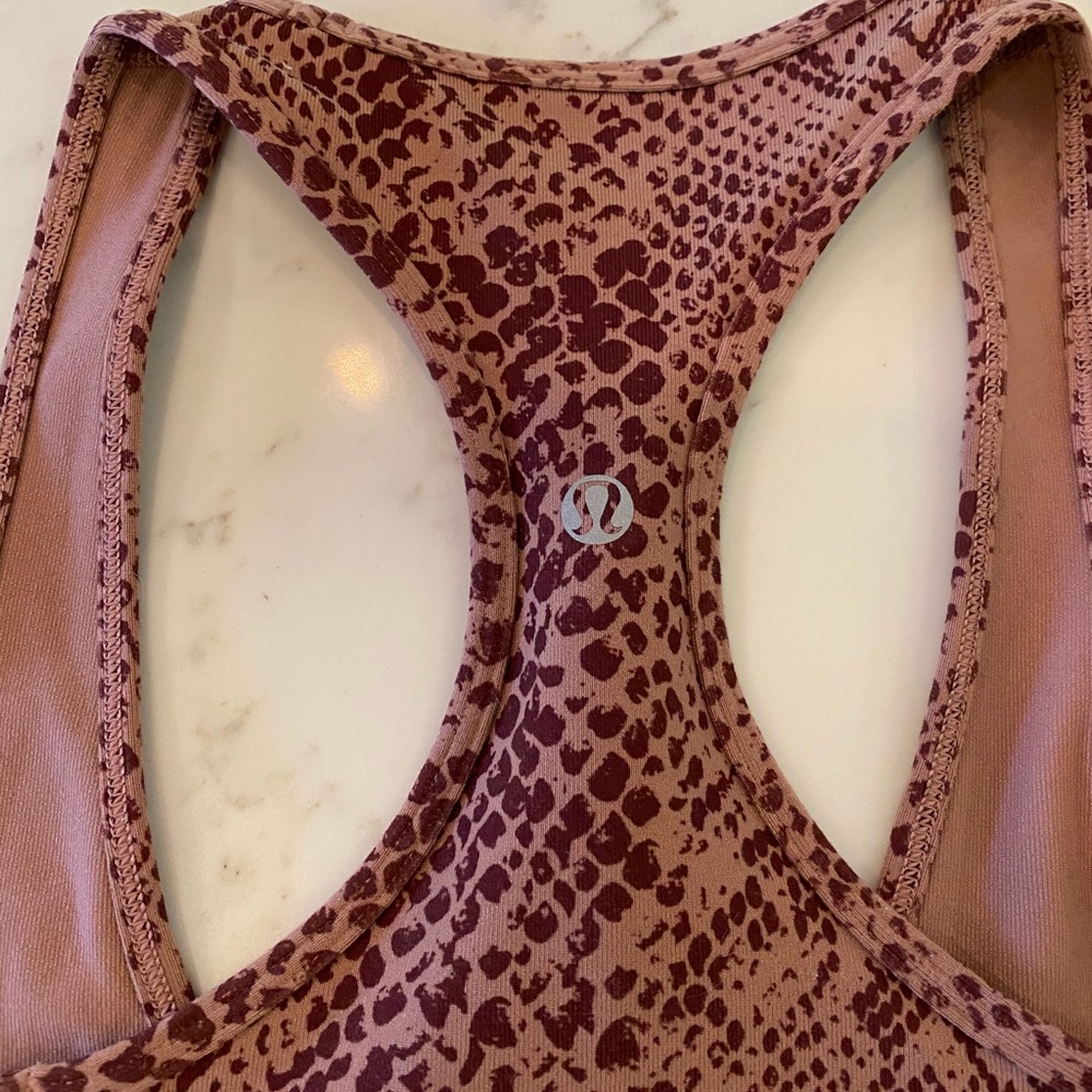 Lululemon Tank Top size 2 - Picture 2 of 3